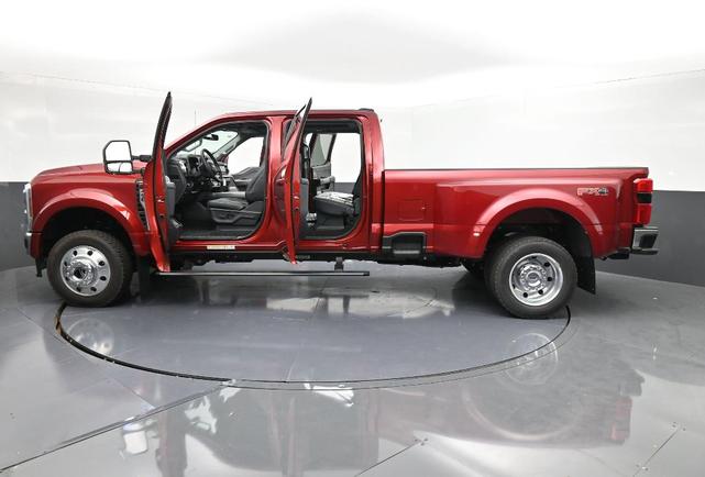 Photo of 2025 Ruby Red Metallic Tinted Clearcoat Ford F-450