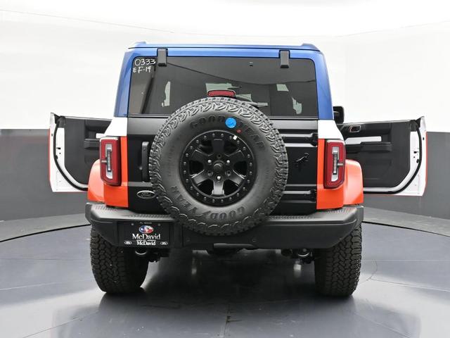 Photo of 2025 Oxford White Ford Bronco