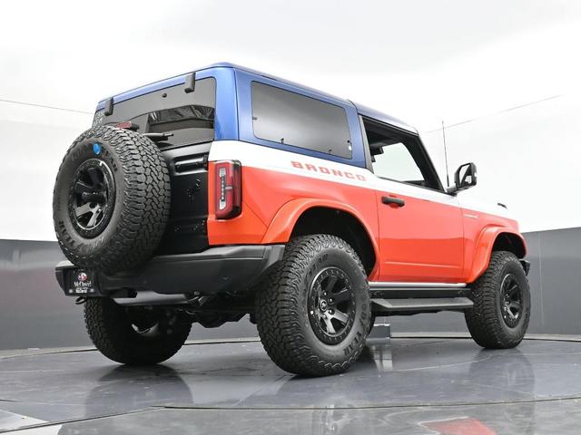 Photo of 2025 Oxford White Ford Bronco