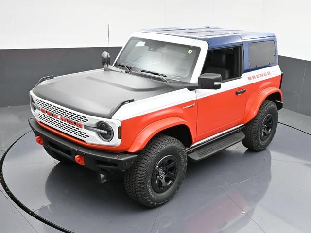 Photo of 2025 Oxford White Ford Bronco