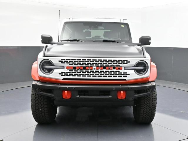 Photo of 2025 Oxford White Ford Bronco