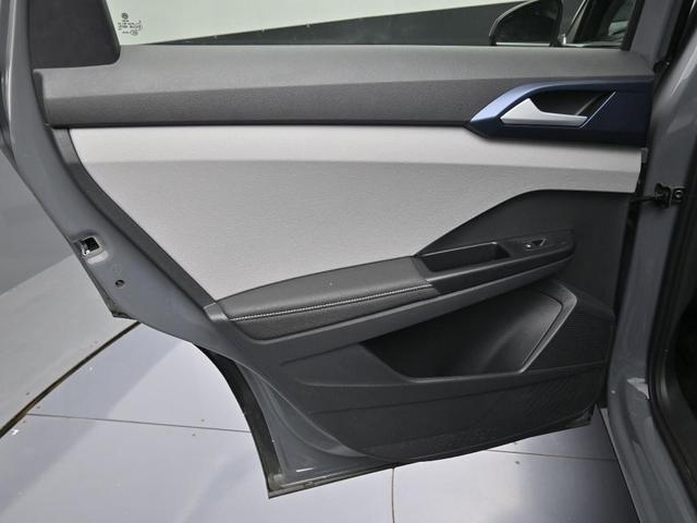 Photo of 2024 Gray Volkswagen Taos
