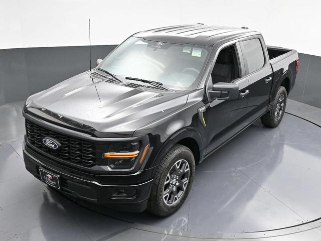 Photo of 2025 Agate Black Metallic Ford F-150