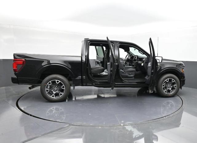 Photo of 2025 Agate Black Metallic Ford F-150