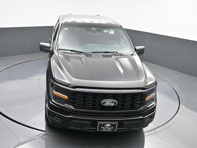 Photo of 2025 Agate Black Metallic Ford F-150