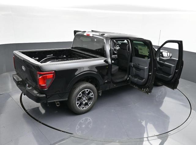 Photo of 2025 Agate Black Metallic Ford F-150