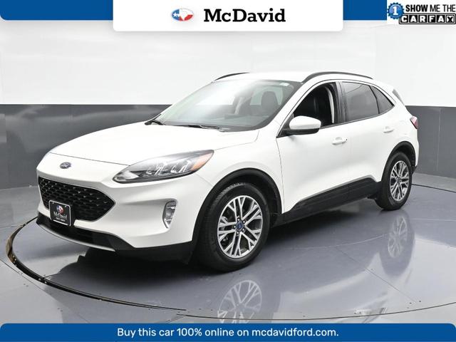 Photo of 2022 Star White Ford Escape