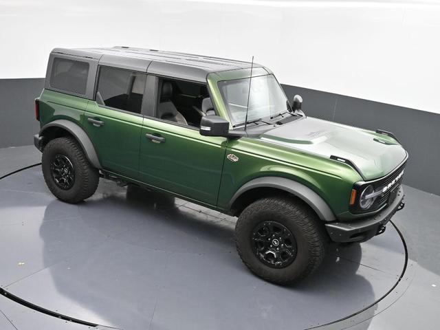 Photo of 2023 Eruption Green Metallic Ford Bronco