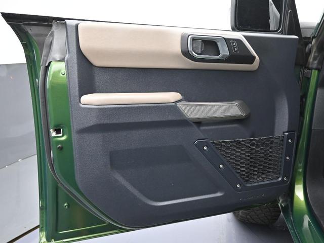 Photo of 2023 Eruption Green Metallic Ford Bronco