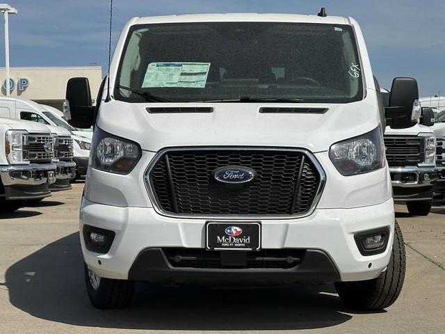 Photo of 2025 Oxford White Ford Transit-350