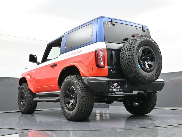 Photo of 2025 Oxford White Ford Bronco