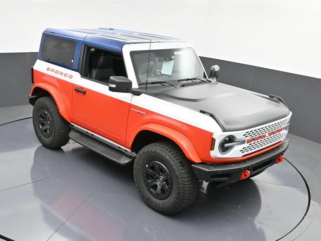 Photo of 2025 Oxford White Ford Bronco