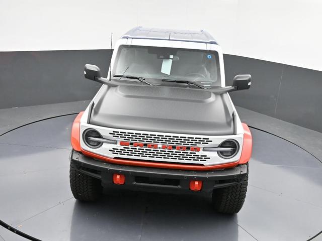 Photo of 2025 Oxford White Ford Bronco
