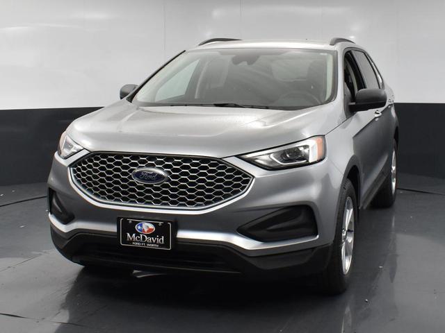 Photo of 2024 Iconic Silver Metallic Ford Edge