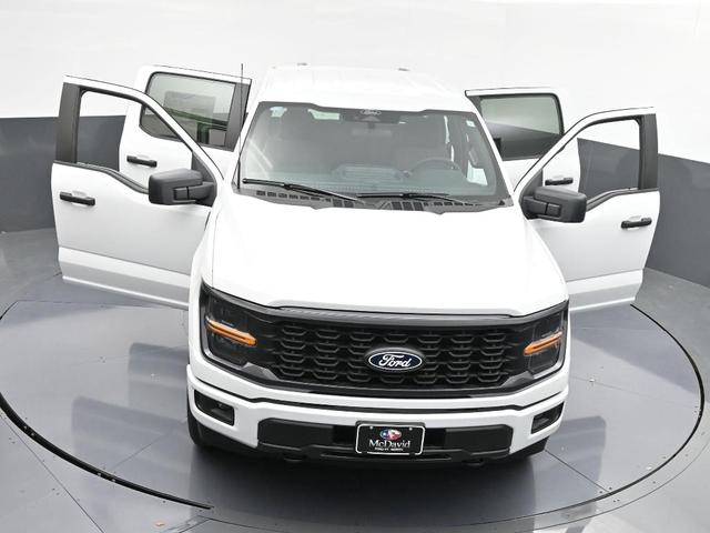 Photo of 2025 Oxford White Ford F-150