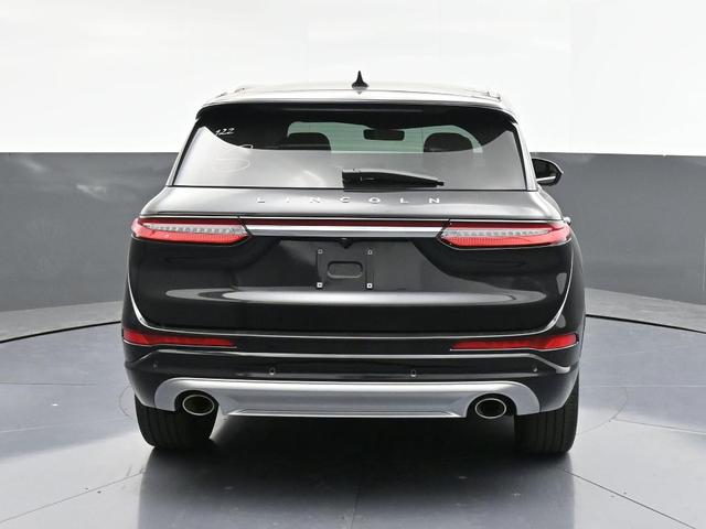 Photo of 2022 Infinite Black Metallic Lincoln Corsair