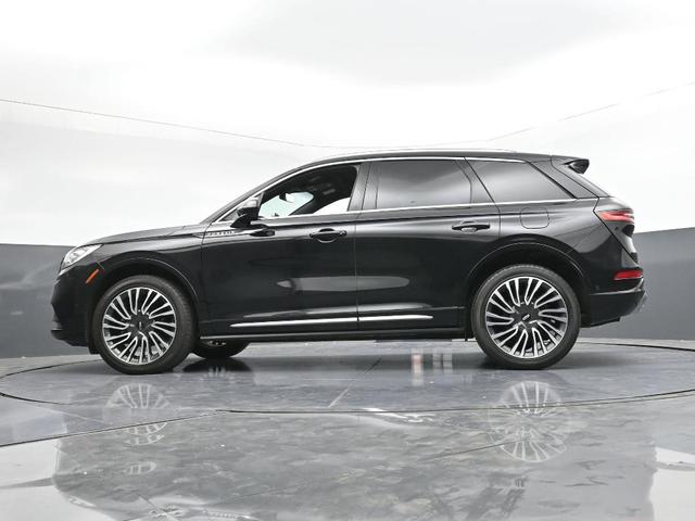 Photo of 2022 Infinite Black Metallic Lincoln Corsair