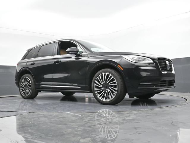 Photo of 2022 Infinite Black Metallic Lincoln Corsair