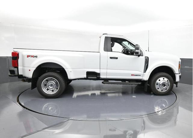 Photo of 2025 Oxford White Ford F-450