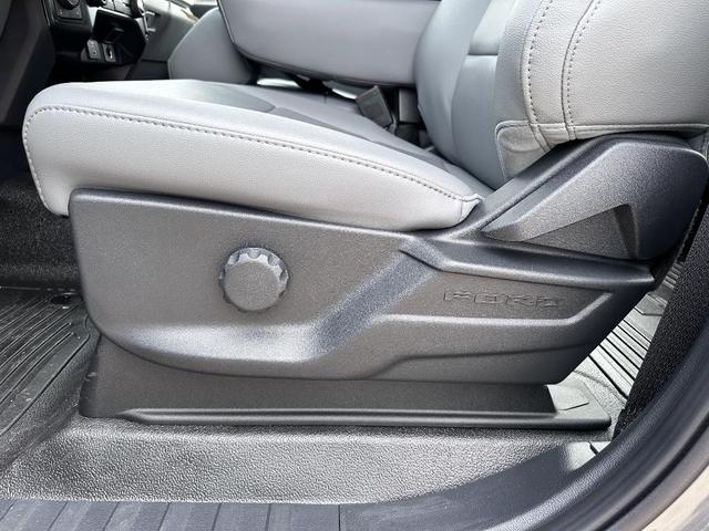Photo of 2025 Carbonized Gray Metallic Ford F-350