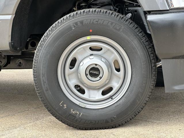 Photo of 2025 Carbonized Gray Metallic Ford F-350