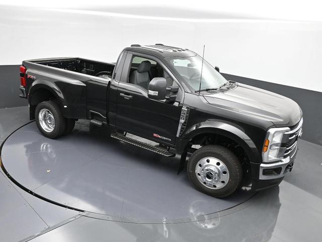 Photo of 2025 Agate Black Metallic Ford F-450