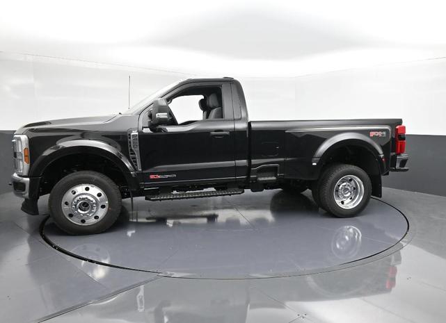 Photo of 2025 Agate Black Metallic Ford F-450