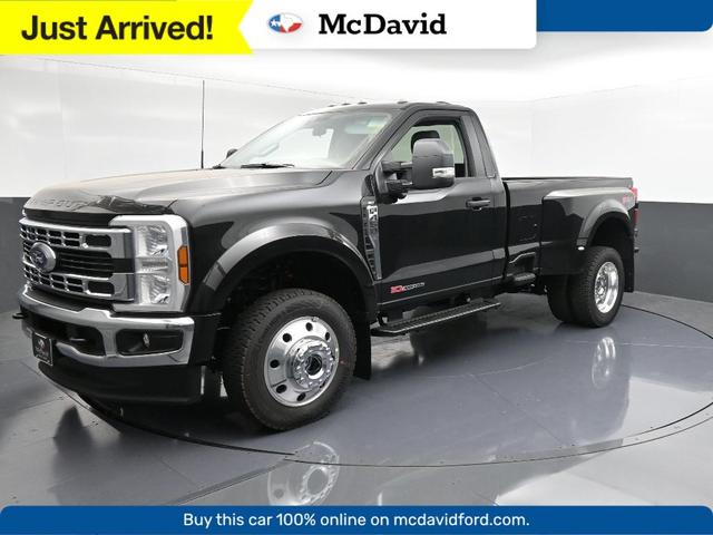 Photo of 2025 Agate Black Metallic Ford F-450