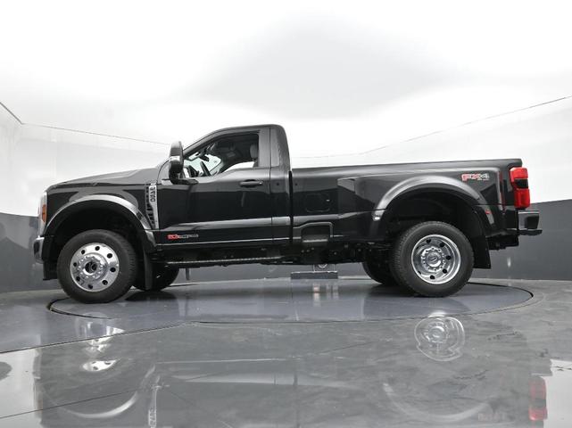 Photo of 2025 Agate Black Metallic Ford F-450