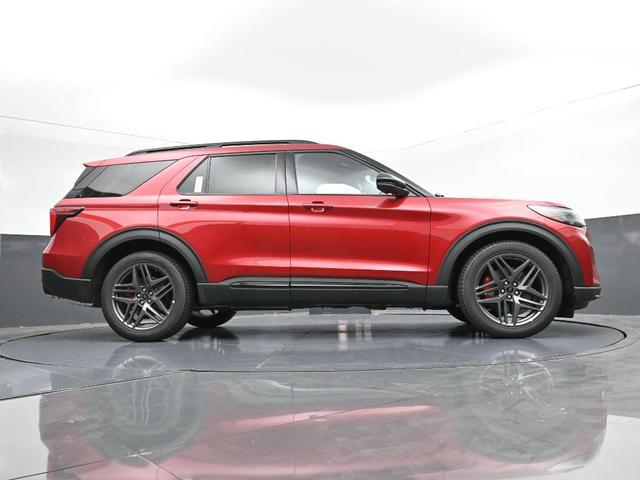 Photo of 2025 Rapid Red Metallic Tinted Clearcoat Ford Explorer