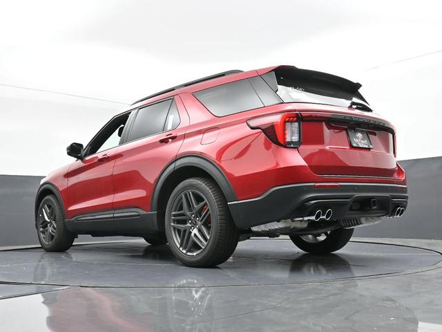 Photo of 2025 Rapid Red Metallic Tinted Clearcoat Ford Explorer