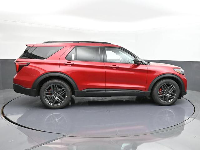 Photo of 2025 Rapid Red Metallic Tinted Clearcoat Ford Explorer