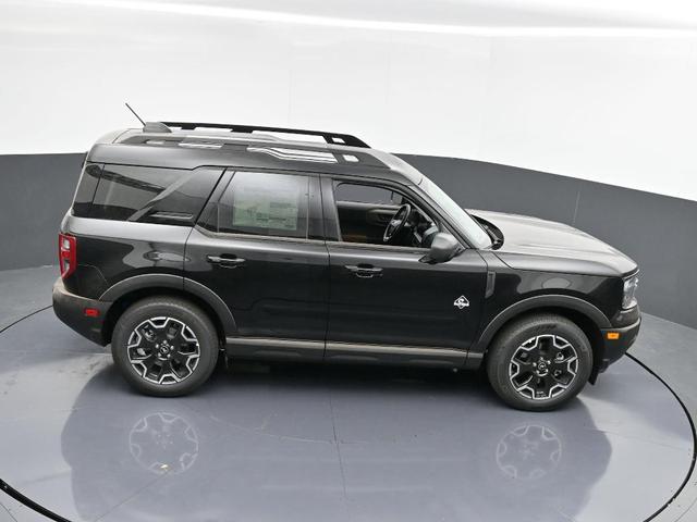 Photo of 2025 Shadow Black Ford Bronco Sport