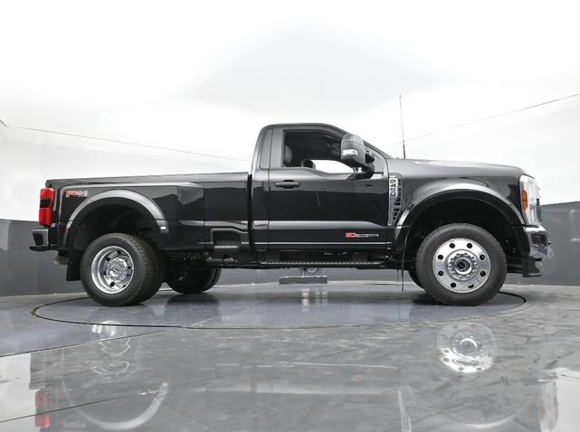 Photo of 2025 Agate Black Metallic Ford F-450