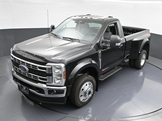Photo of 2025 Agate Black Metallic Ford F-450