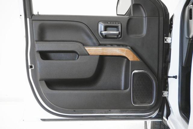 Photo of 2018 Summit White Chevrolet Silverado 1500