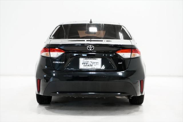 Photo of 2021 Black Sand Pearl Toyota Corolla
