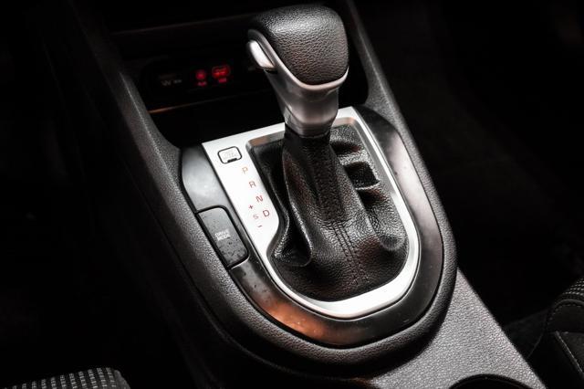 Photo of 2021 Clear White Kia Forte