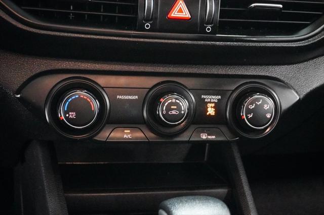 Photo of 2021 Clear White Kia Forte