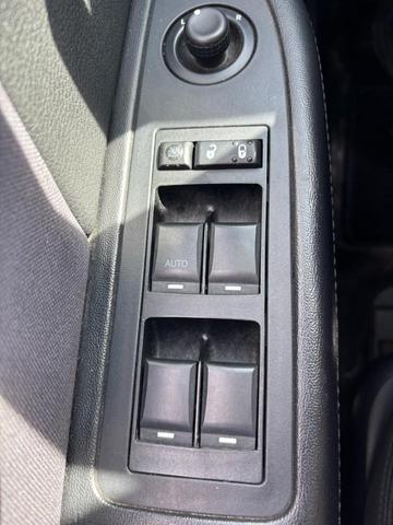 Photo of 2012 Black Clearcoat Chrysler 200