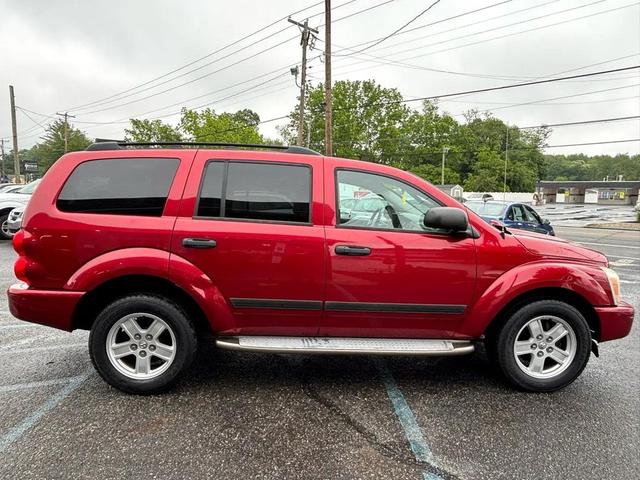 Photo of 2006 Red Dodge Durango