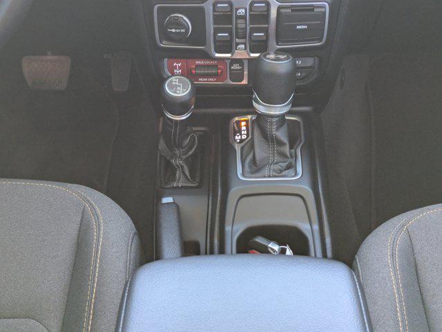 Photo of 2024 Bright White Clearcoat Jeep Wrangler
