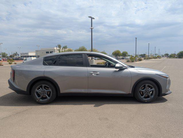Photo of 2025 Steel Gray Kia K4