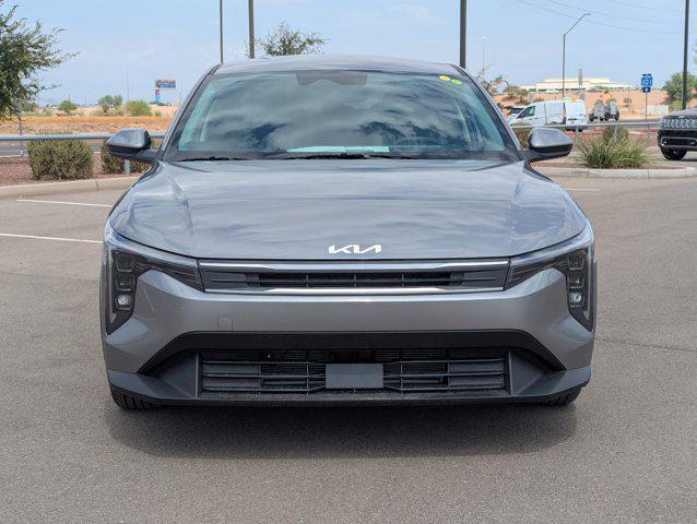 Photo of 2025 Steel Gray Kia K4