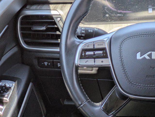 Photo of 2023 Dawning Red Kia Telluride