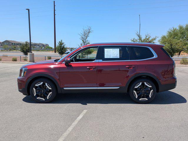 Photo of 2023 Dawning Red Kia Telluride
