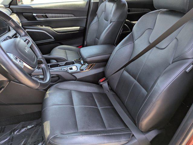 Photo of 2023 Dawning Red Kia Telluride