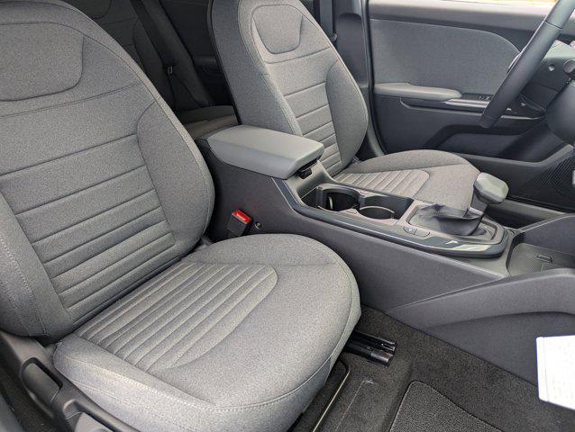 Photo of 2025 Aurora Black Pearl Kia K4