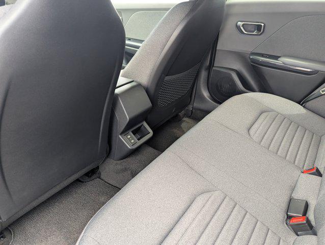 Photo of 2025 Aurora Black Pearl Kia K4