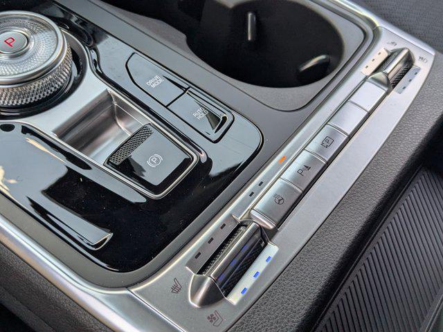 Photo of 2026 Ivory Silver Kia Carnival Hybrid